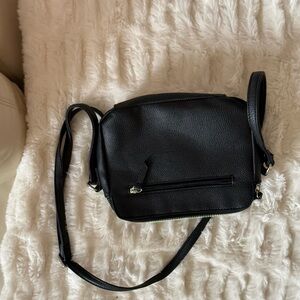 Elegant Black Crossbody Bag